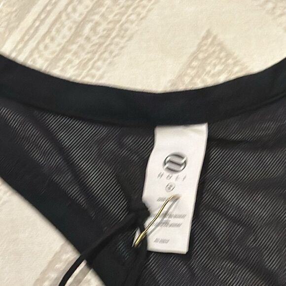 Noli Women’s Black Tank Top with Mesh Back Panel - Picture 3 of 5